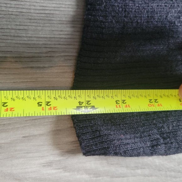 Cable & Gauge Black Silk Cashmere Ribbed V-Neck Sweater Womens M - Picture 4 of 5